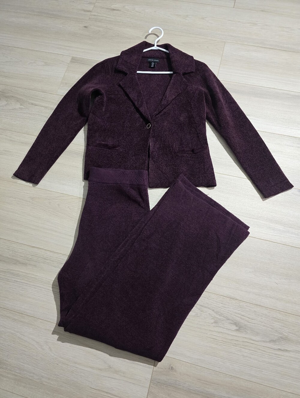 ADRIENNE VITTADINI chenille Set